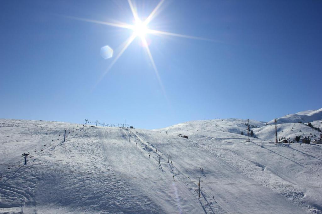 Snow Patrol Lodge Tetovo Exterior foto