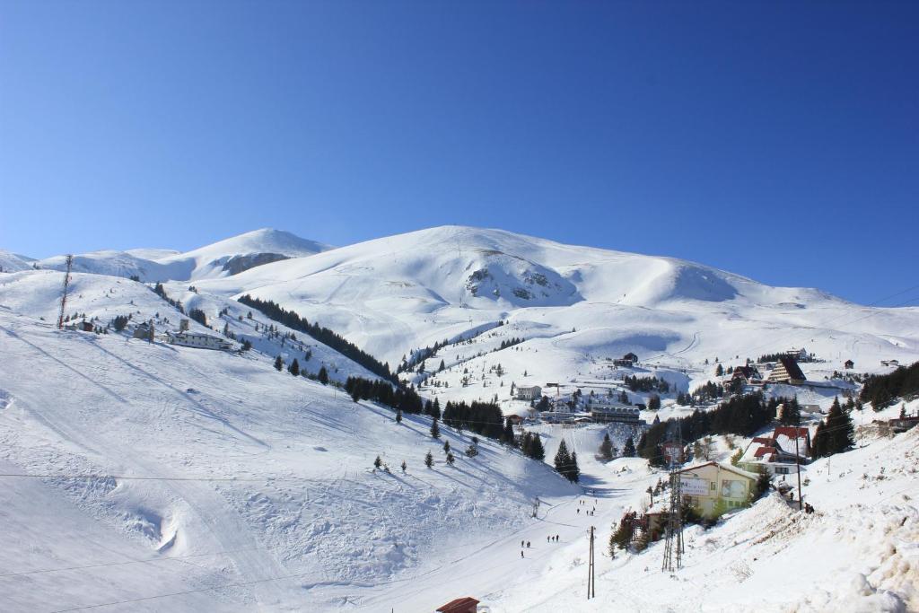 Snow Patrol Lodge Tetovo Exterior foto